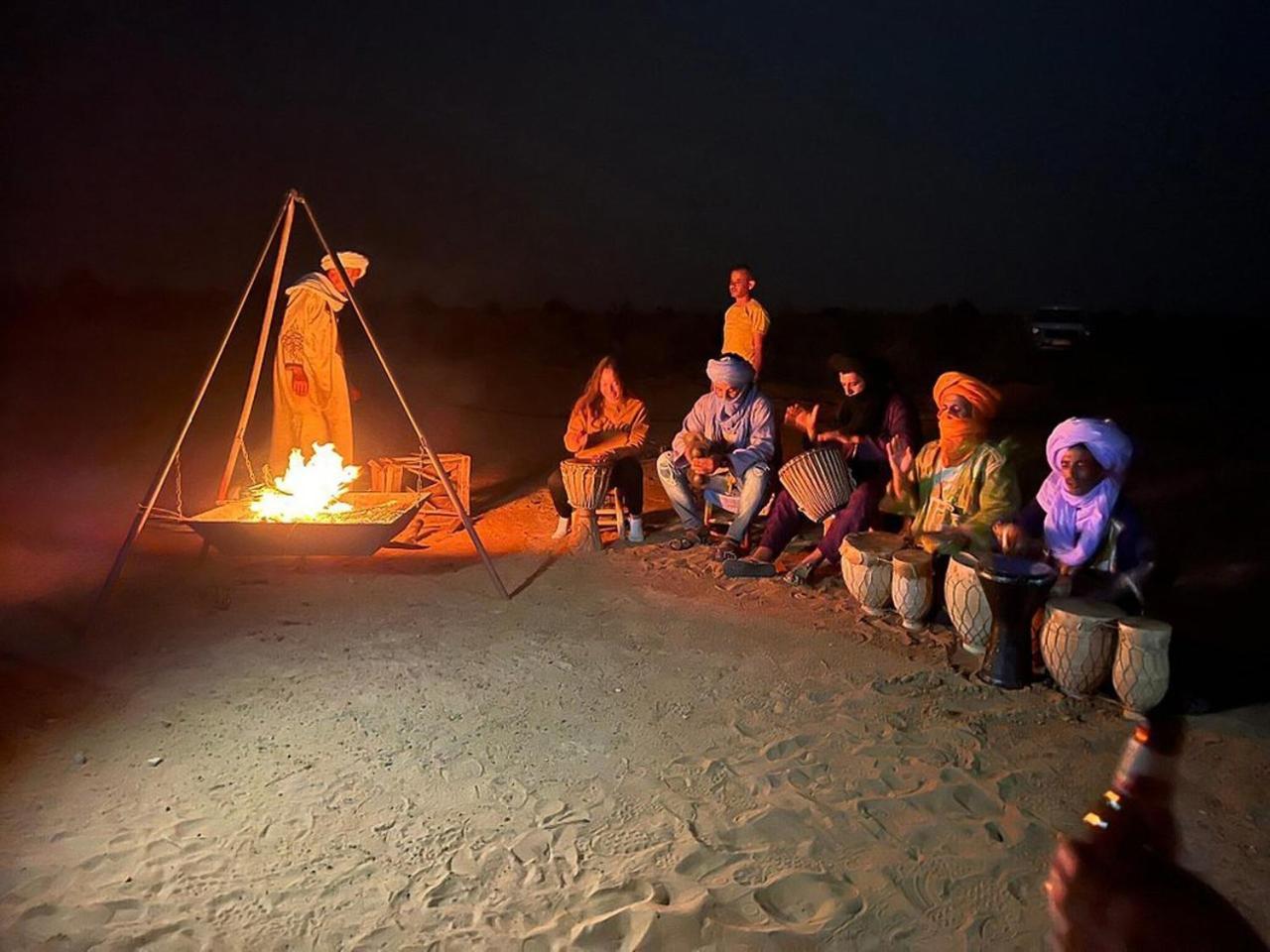 Hotel Les Roches Merzouga Luaran gambar